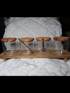 Parklane Glass Canister Set 4 Piece Set With Wood Lids Display Stand. Opened Box